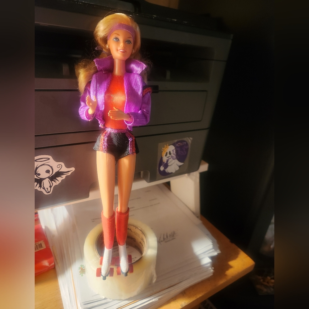 Vintage 1980 Rollerskating Barbie and Accessories